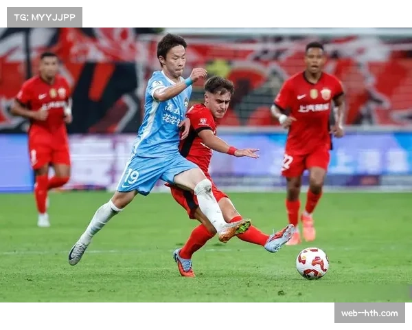 本轮中超：海港3-0击退浙江，王燊超维塔尔助球队掌控争冠局势